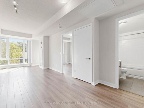 Photo 10 at 306 - 60 Berwick Avenue, Eglinton, Toronto