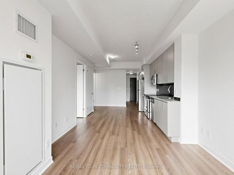 Photo 13 at 306 - 60 Berwick Avenue, Eglinton, Toronto
