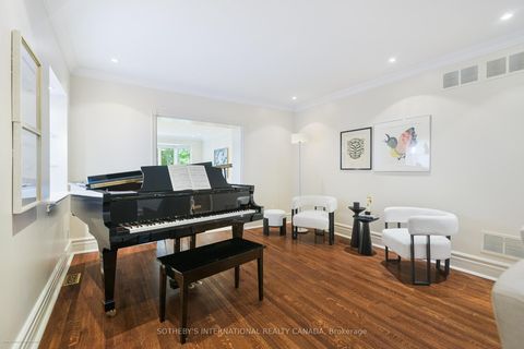 Photo 6 at 186 Rosedale Heights Drive, Moore Park, Toronto