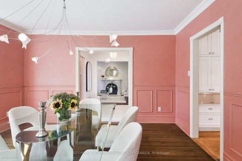 Photo 9 at 186 Rosedale Heights Drive, Moore Park, Toronto