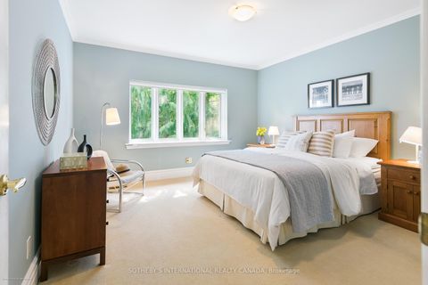 Photo 21 at 186 Rosedale Heights Drive, Moore Park, Toronto