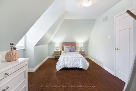 Photo 26 at 186 Rosedale Heights Drive, Moore Park, Toronto