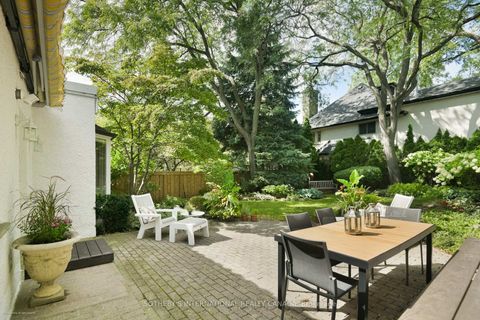 Photo 32 at 186 Rosedale Heights Drive, Moore Park, Toronto