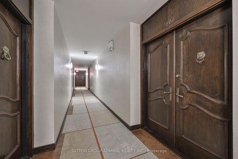 Photo 3 at 206 - 350 Lonsdale Road, Forest Hill South, Toronto