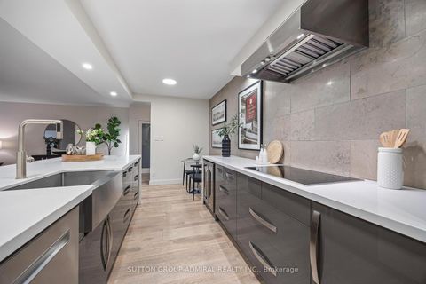 Photo 17 at 206 - 350 Lonsdale Road, Forest Hill South, Toronto