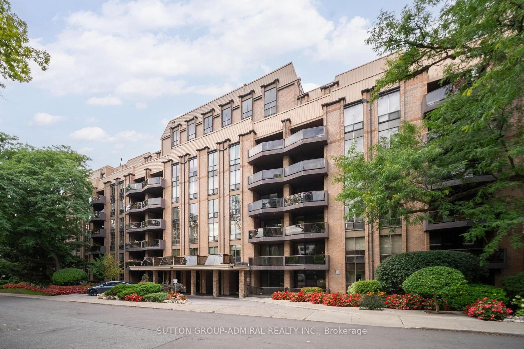 206 - 350 Lonsdale Road, Forest Hill South, Toronto 