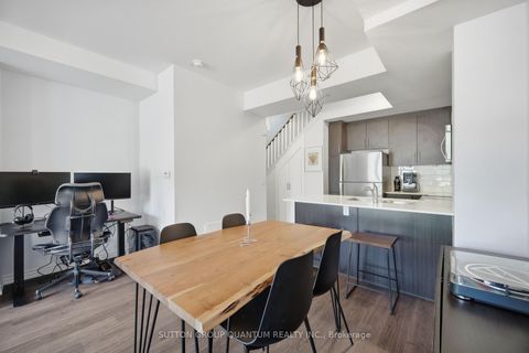 Photo 7 at 5 - 145 Long Branch Avenue NW, Long Branch, Toronto