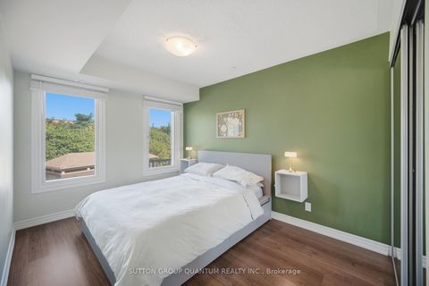 Photo 13 at 5 - 145 Long Branch Avenue NW, Long Branch, Toronto