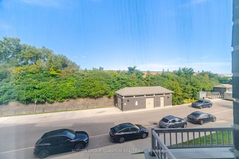 Photo 15 at 5 - 145 Long Branch Avenue NW, Long Branch, Toronto