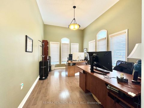 Photo 4 at 2 Redmond Drive, Patterson, Vaughan