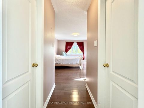 Photo 28 at 2 Redmond Drive, Patterson, Vaughan
