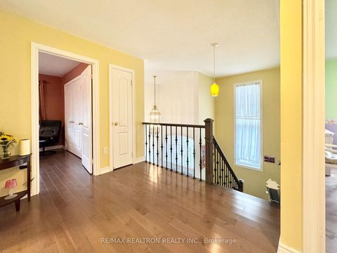 Photo 40 at 2 Redmond Drive, Patterson, Vaughan