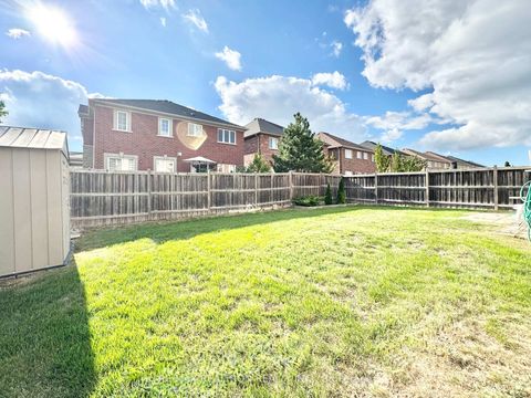Photo 41 at 2 Redmond Drive, Patterson, Vaughan