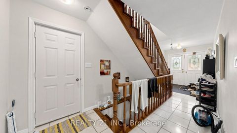 Photo 17 at 48 Megan Avenue, West Hill, Toronto