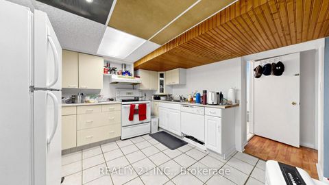 Photo 30 at 48 Megan Avenue, West Hill, Toronto