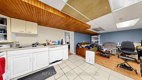 Photo 33 at 48 Megan Avenue, West Hill, Toronto