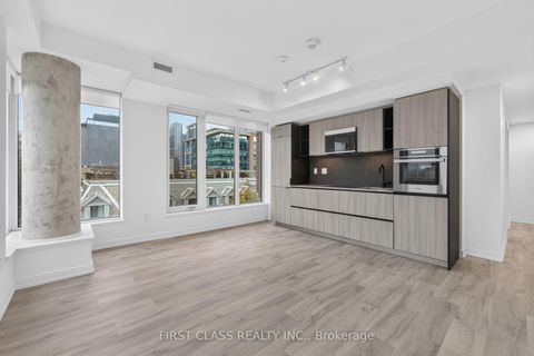 Photo 11 at 702 - 2 Augusta Avenue, Waterfront Communities C1, Toronto
