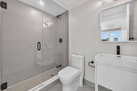 Photo 29 at 702 - 2 Augusta Avenue, Waterfront Communities C1, Toronto