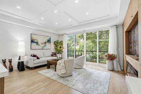 Photo 8 at 194 Sheldrake Boulevard, Mount Pleasant East, Toronto