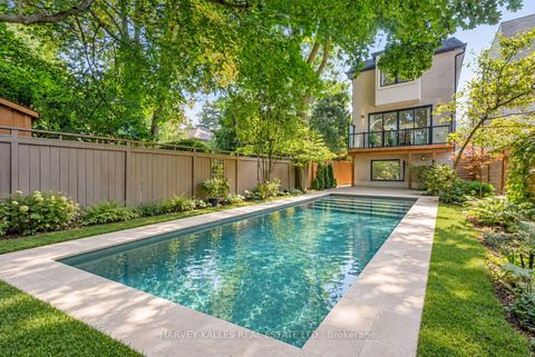 Photo 12 at 194 Sheldrake Boulevard, Mount Pleasant East, Toronto