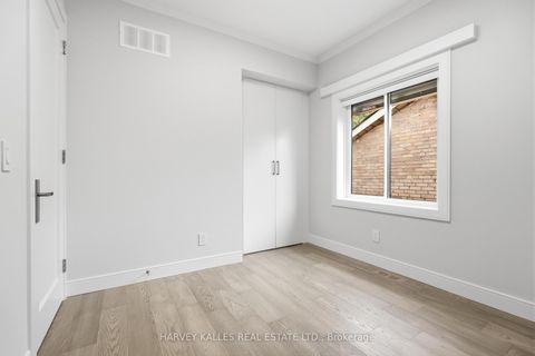 Photo 20 at 194 Sheldrake Boulevard, Mount Pleasant East, Toronto