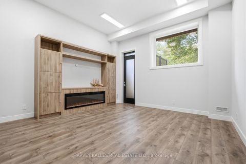 Photo 26 at 194 Sheldrake Boulevard, Mount Pleasant East, Toronto