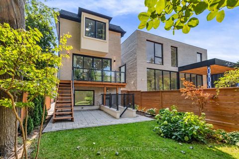 Photo 31 at 194 Sheldrake Boulevard, Mount Pleasant East, Toronto