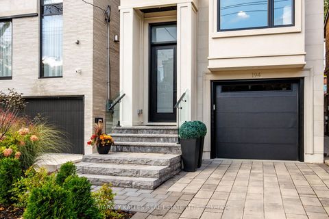 Photo 32 at 194 Sheldrake Boulevard, Mount Pleasant East, Toronto