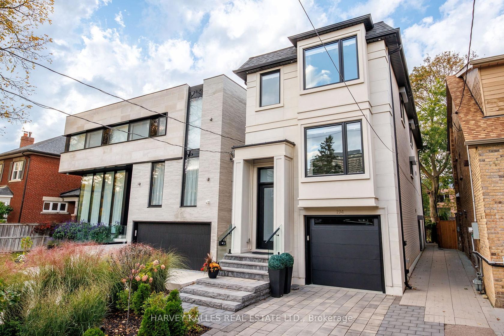 194 Sheldrake Boulevard, Mount Pleasant East, Toronto 