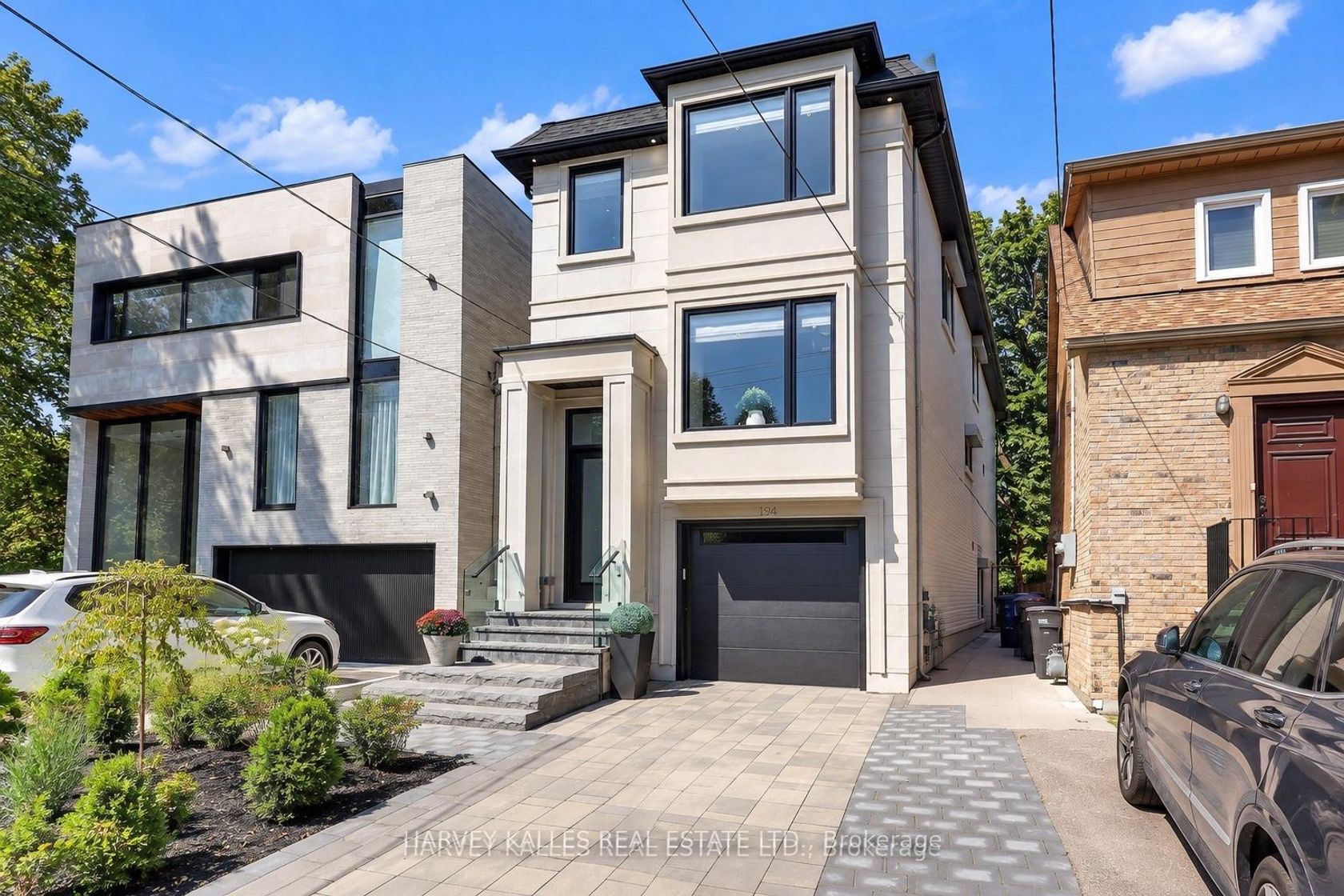 194 Sheldrake Boulevard, Mount Pleasant East, Toronto photo 3