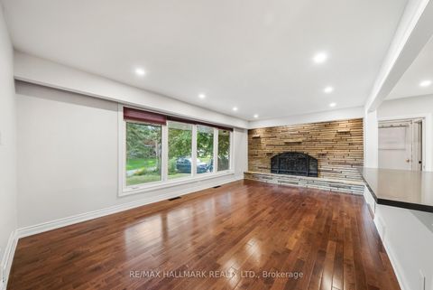 Photo 4 at 541 Rouge Hills Drive, Rouge E10, Toronto