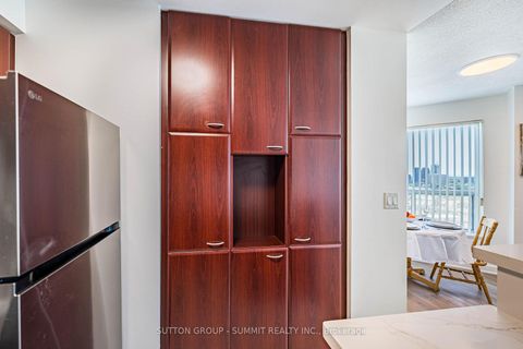 Photo 11 at 2605 - 38 Lee Centre Drive, Woburn, Toronto
