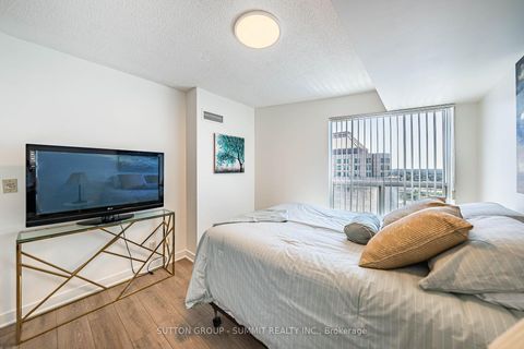 Photo 17 at 2605 - 38 Lee Centre Drive, Woburn, Toronto
