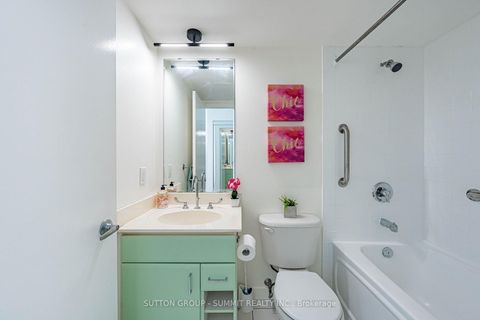 Photo 18 at 2605 - 38 Lee Centre Drive, Woburn, Toronto