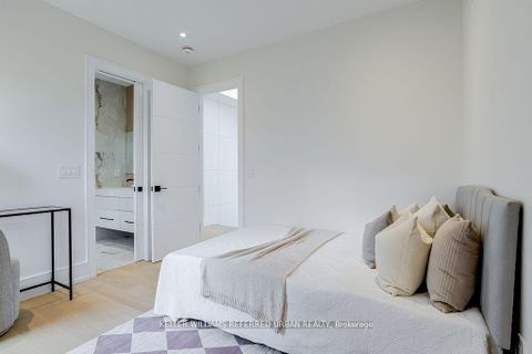 Photo 37 at 33 Twelfth Street, New Toronto, Toronto