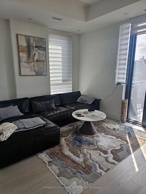 Photo 3 at 703 - 2 FOREST HILL Road, Casa Loma, Toronto