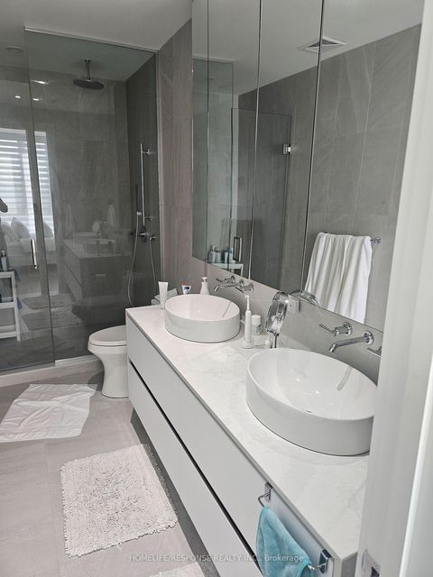 Photo 8 at 703 - 2 FOREST HILL Road, Casa Loma, Toronto