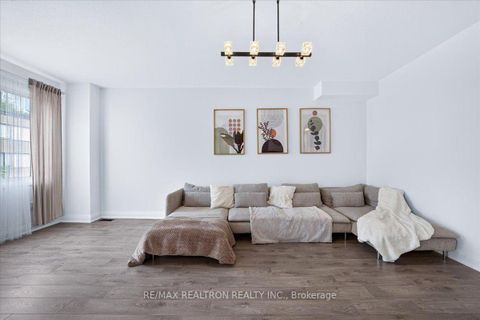Photo 21 at 37 - 199 Ardagh Road, Ardagh, Barrie