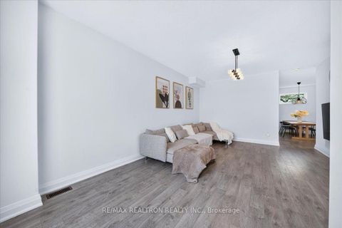 Photo 23 at 37 - 199 Ardagh Road, Ardagh, Barrie