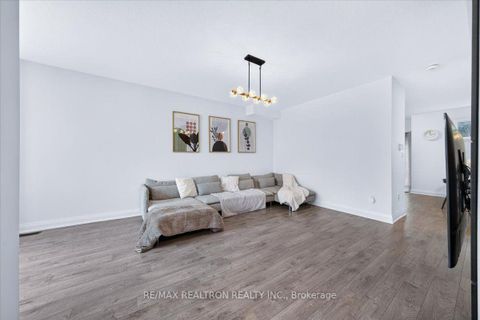 Photo 25 at 37 - 199 Ardagh Road, Ardagh, Barrie