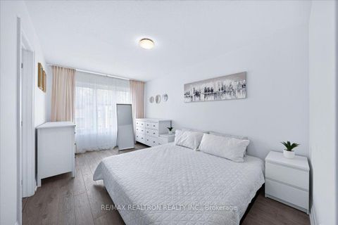 Photo 28 at 37 - 199 Ardagh Road, Ardagh, Barrie