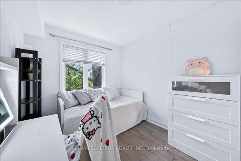 Photo 39 at 37 - 199 Ardagh Road, Ardagh, Barrie