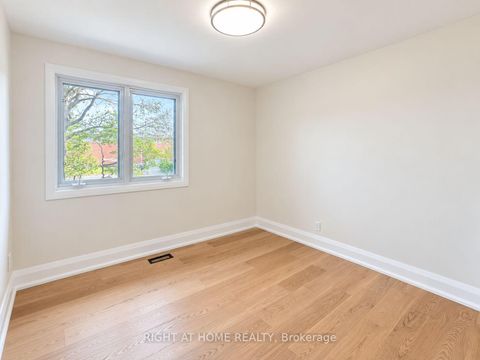 Photo 23 at 16 Ptarmigan Crescent, Donalda, Toronto