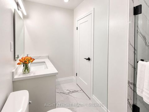 Photo 25 at 16 Ptarmigan Crescent, Donalda, Toronto