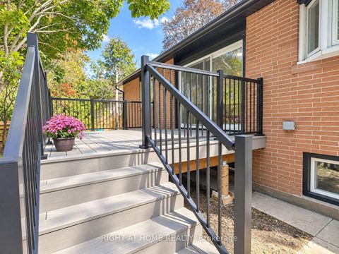 Photo 31 at 16 Ptarmigan Crescent, Donalda, Toronto