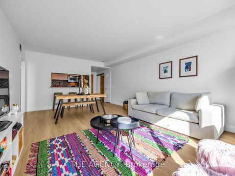 Photo 17 at 606 - 99 Harbour Square, Waterfront Communities C1, Toronto