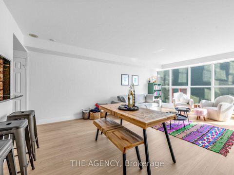 Photo 19 at 606 - 99 Harbour Square, Waterfront Communities C1, Toronto