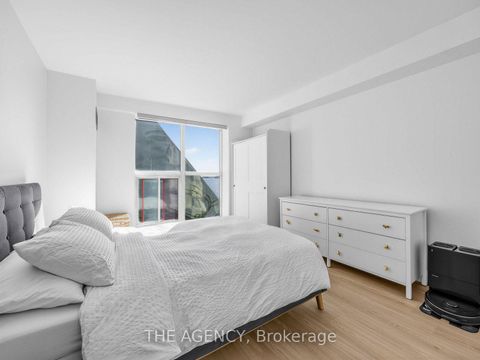 Photo 23 at 606 - 99 Harbour Square, Waterfront Communities C1, Toronto