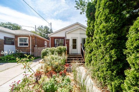 Photo 1 at 37 Gowan Avenue, Broadview North, Toronto