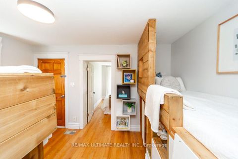 Photo 17 at 37 Gowan Avenue, Broadview North, Toronto